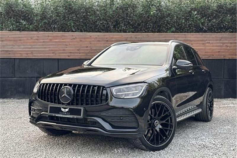 Black Used 2019 Mercedes GLC220 AMG line SUV | £24,990 (Fair price) - Image 1/4