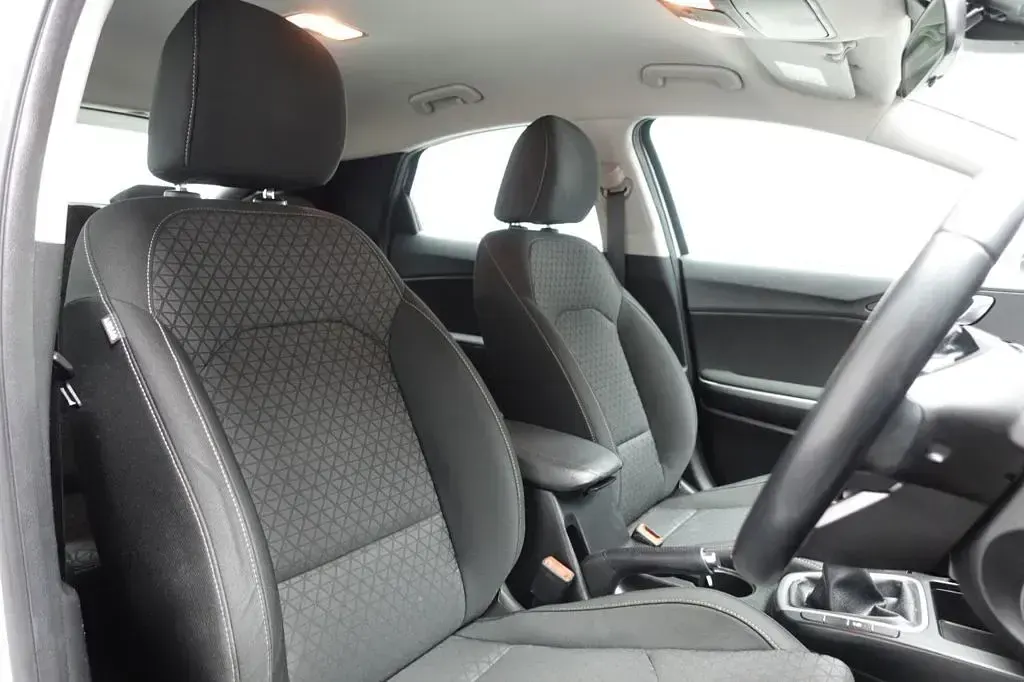 Used Kia XCeed 114 HP (83 kW) 2020 White SUV