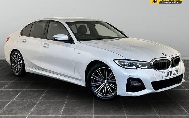 White Used 2021 BMW 320 M Sport Sedan | £22,395 (Good price) - Image 1/2