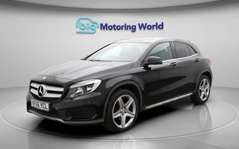 Used Mercedes GLA200 AMG line 136 HP (100 kW) 2016 Black SUV
