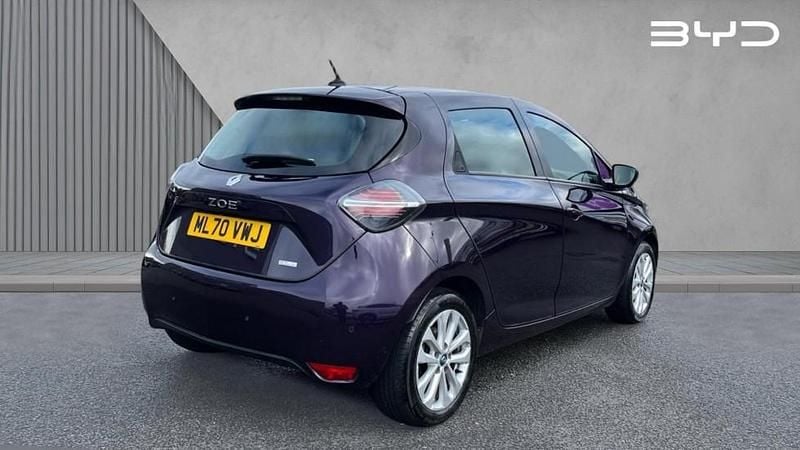 Used Renault Zoe Iconic 100 kW (136 HP) 2020 Purple Hatchback