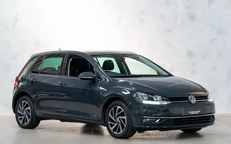 Used VW Golf VII Match 116 HP (85 kW) 2019 Hatchback