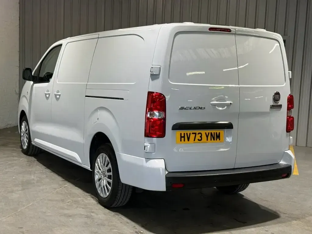 Used Fiat Scudo S 100 HP (73 kW) 2023 White Van
