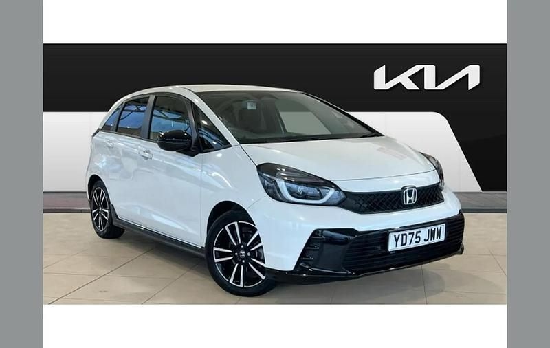 New Honda Jazz Advance 122 HP (89 kW) 2025 White Hatchback