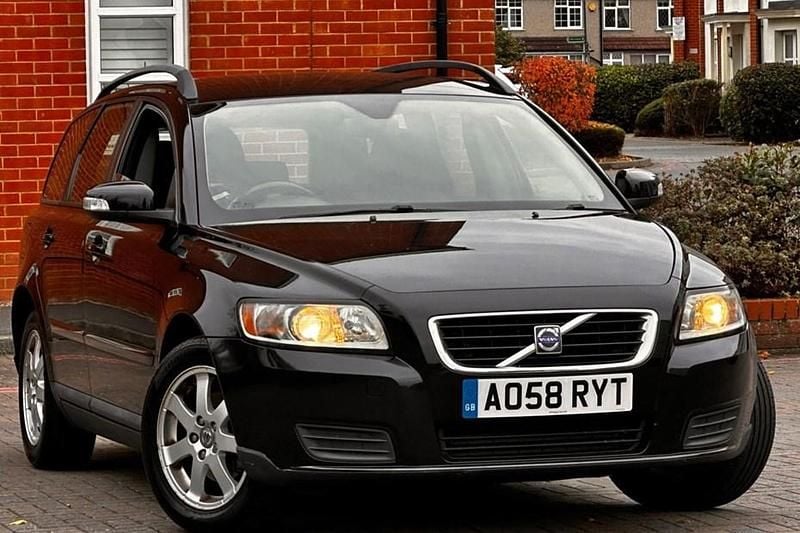 Black Used 2008 Volvo V50 Estate | £3,500 - Image 1/1