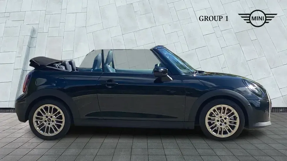 Used Mini Cooper Cabriolet Exclusive 161 HP (118 kW) 2025 Black Cabriolet