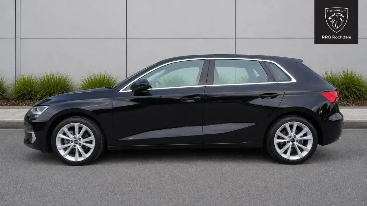 Used Audi A3 Sportback Sport 114 HP (83 kW) 2025 Black Hatchback