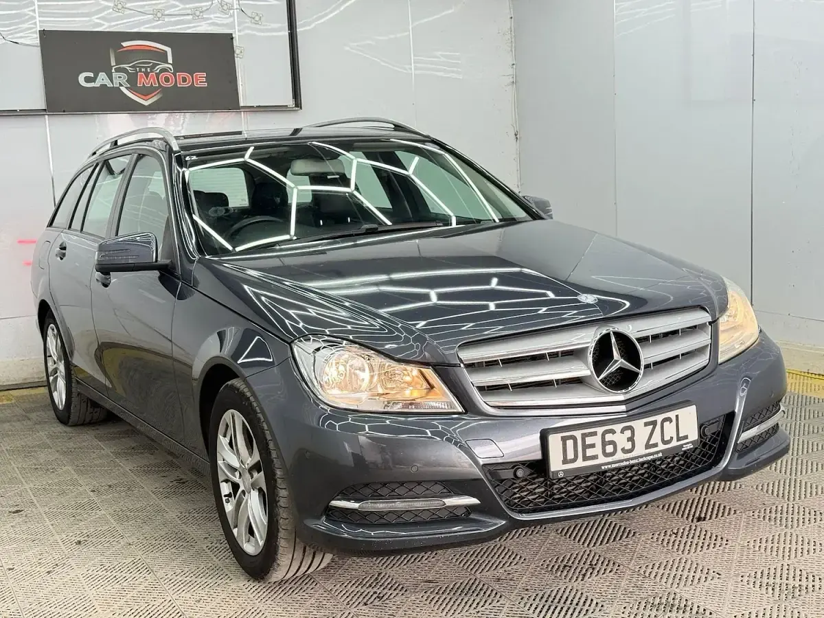 Used Mercedes C180 Executive 2013 Grey Estate