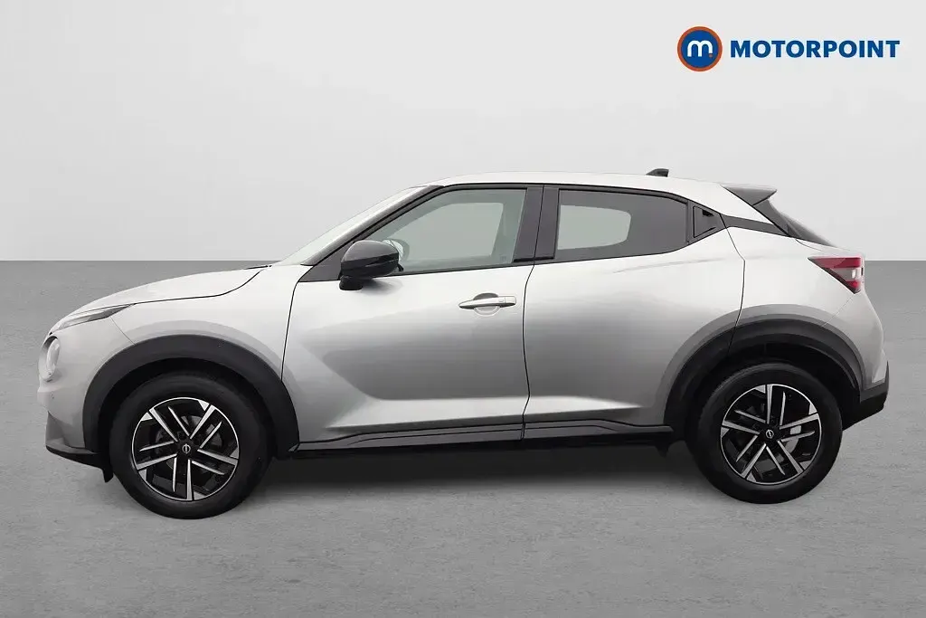 Used Nissan Juke N-Connecta 114 HP (83 kW) 2025 Silver SUV