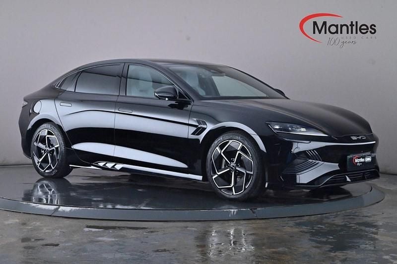 Black Used 2025 BYD Seal Design Sedan | £32,990 (Fair price) - Image 1/4