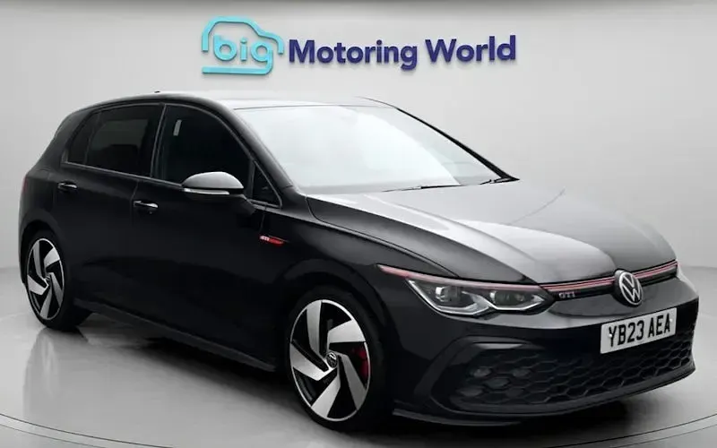 Used VW Golf VIII GTI 245 HP (180 kW) 2023 Hatchback