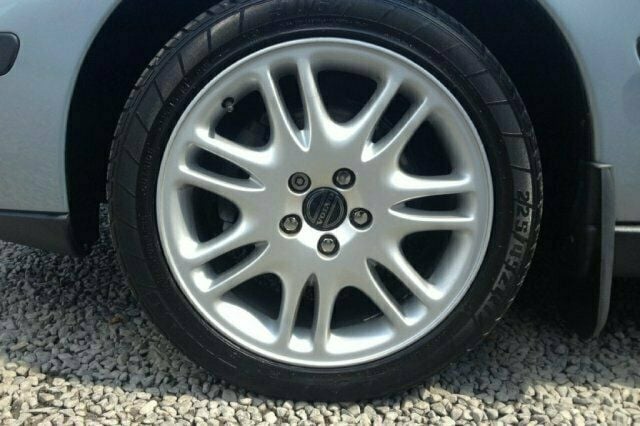Used Volvo V70 250 HP (183 kW) 2003 Estate