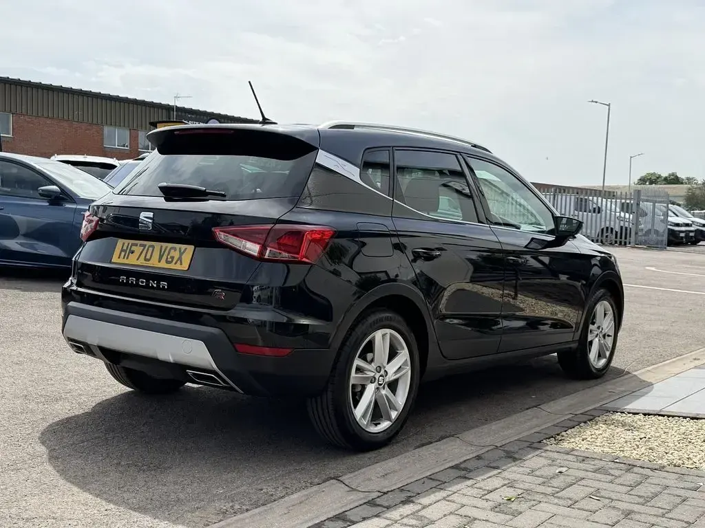Used Seat Arona FR 115 HP (84 kW) 2020 Black SUV