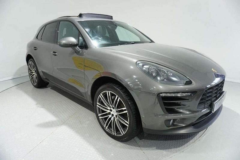 Used Porsche Macan 258 HP (189 kW) 2015 Grey SUV