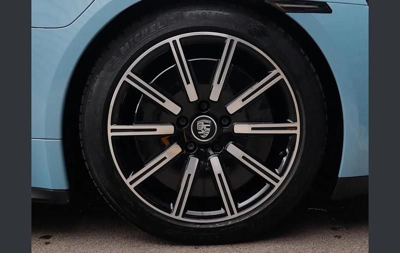 Used Porsche Taycan 389 kW (530 HP) 2022 Blue Sedan