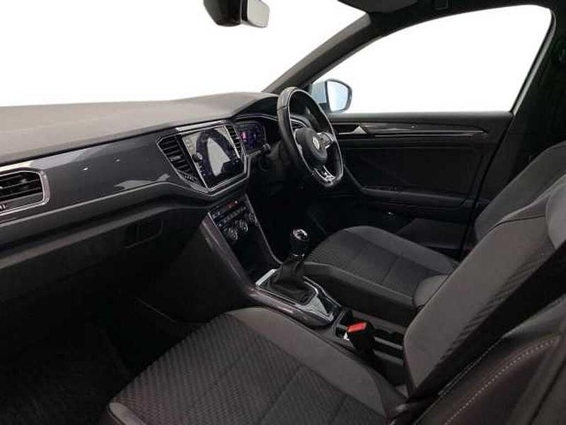 Used VW T-Roc R-line 150 HP (110 kW) 2021 White SUV