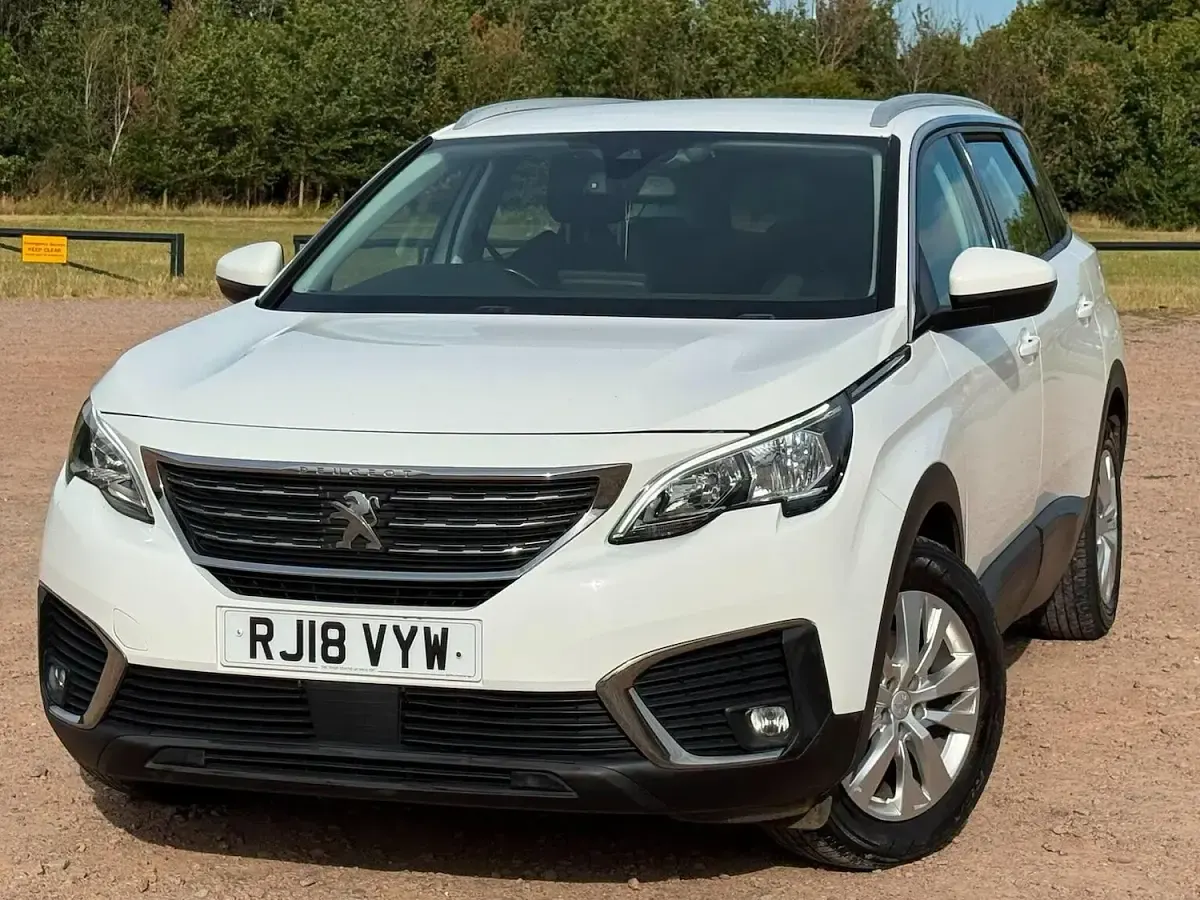 Used Peugeot 5008 Active 2018 White SUV