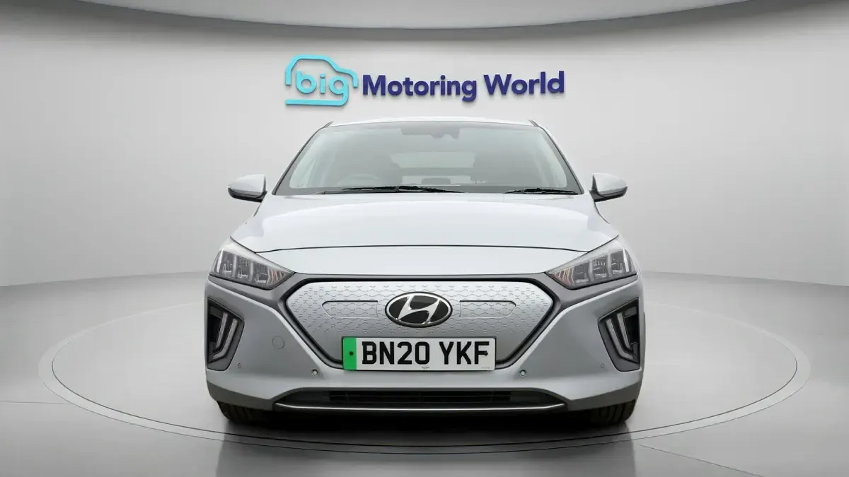Used Hyundai Ioniq Premium SE 100 kW (136 HP) 2020 Silver Hatchback