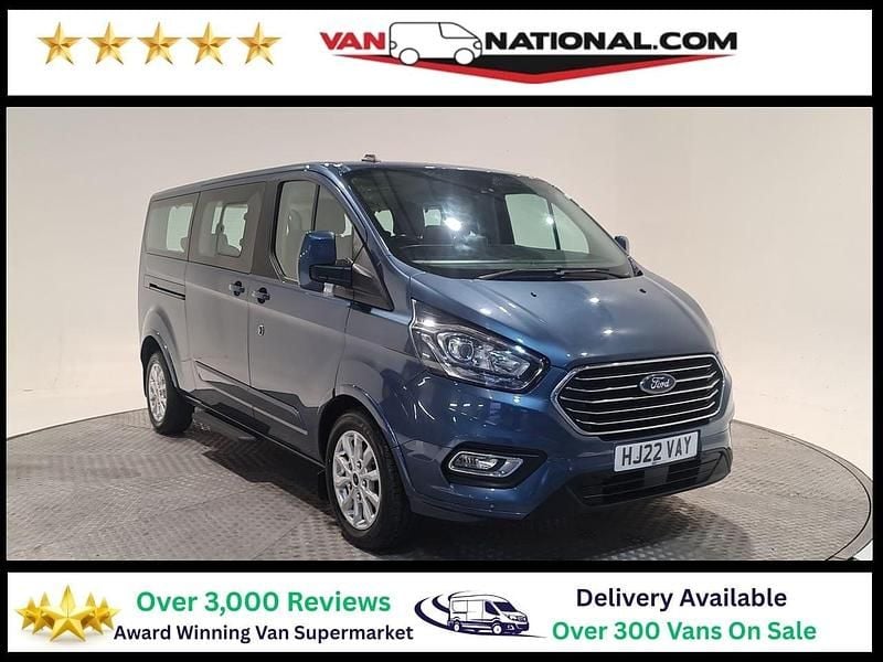 Used Ford Tourneo Custom Titanium 130 HP (95 kW) 2022 Blue Van