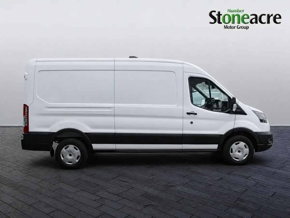 New Ford Transit Trend 135 kW (184 HP) 2026 White Van