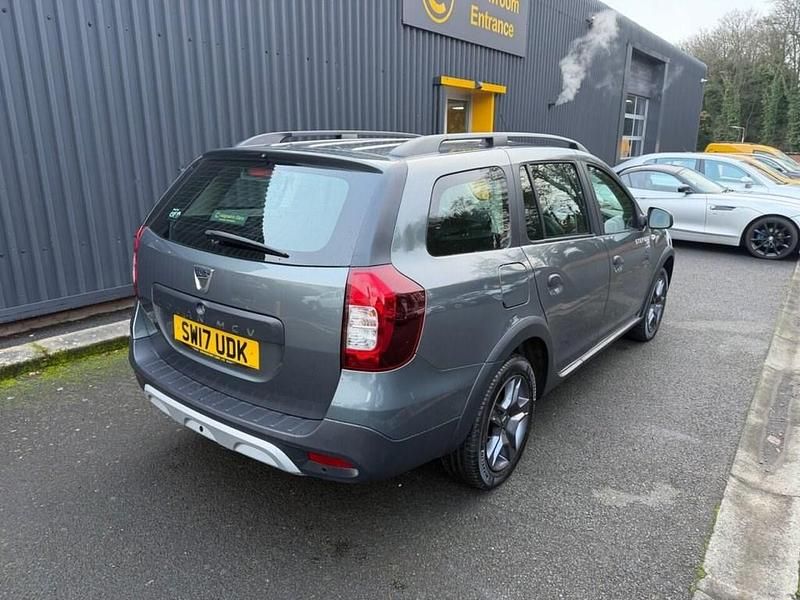 Used Dacia Logan MCV Stepway 90 HP (66 kW) 2017 Grey Estate