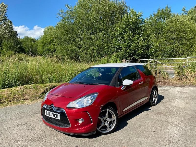 Used Citroën DS3 2013 Red Hatchback