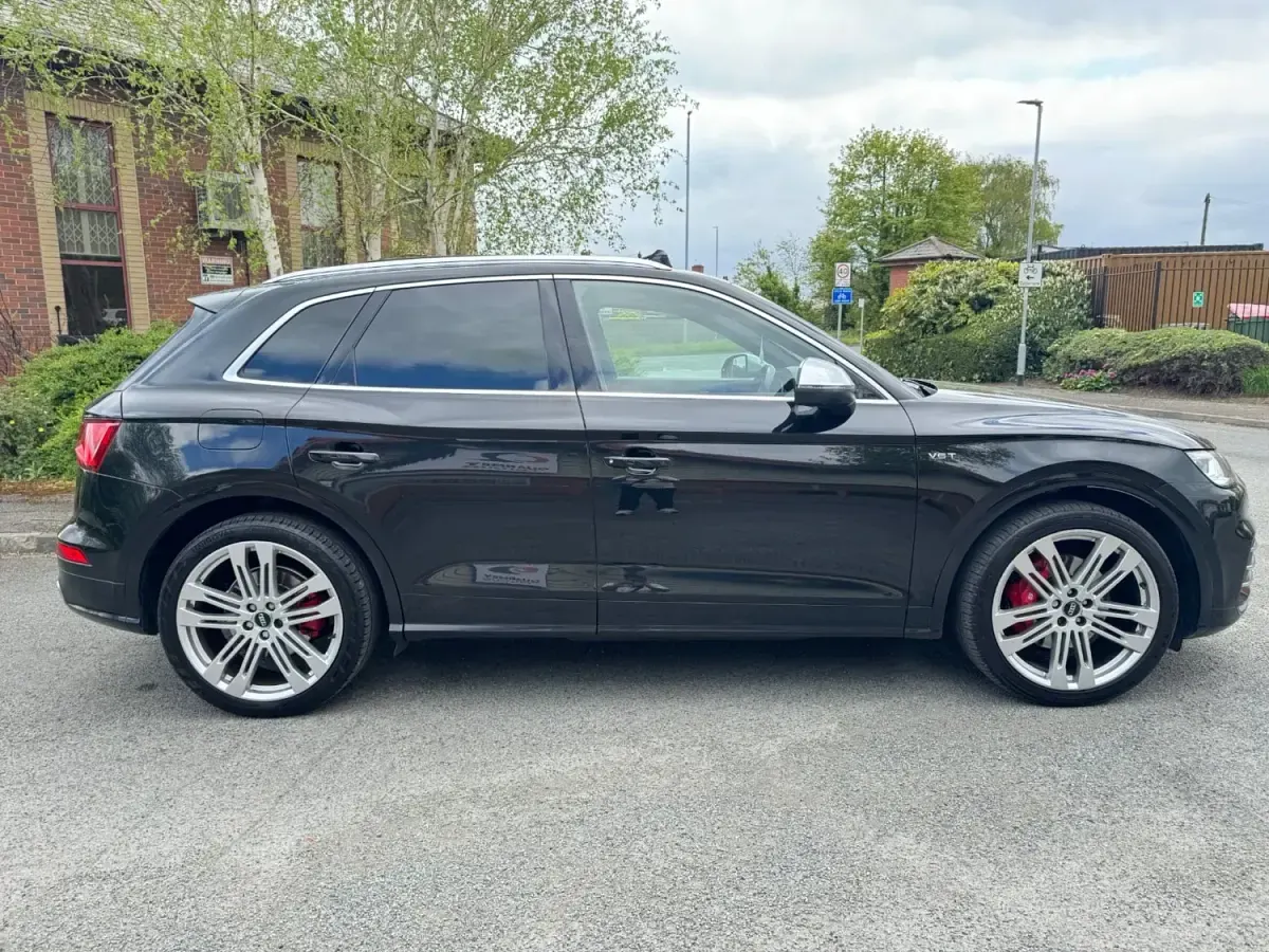 Used Audi SQ5 Advanced 354 HP (260 kW) 2018 Black SUV