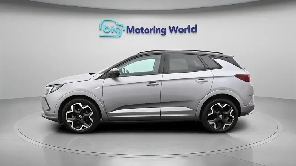 Used Vauxhall Grandland X Ultimate 130 HP (95 kW) 2024 Grey SUV