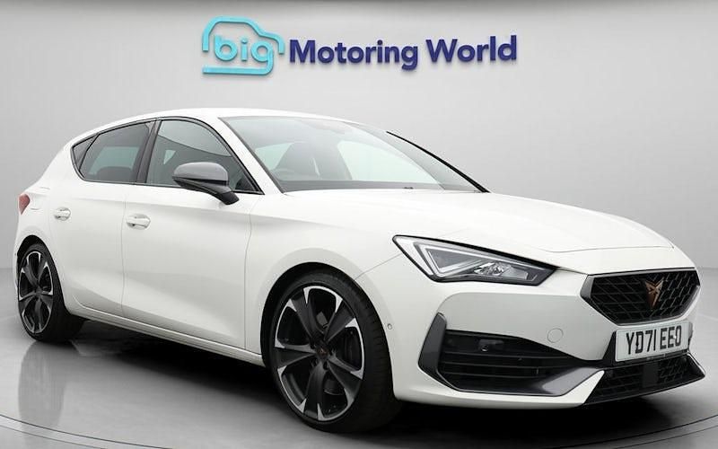 Used 2023 Cupra Leon VZ2 Hatchback | £21,500 (Good price) - Image 1/4