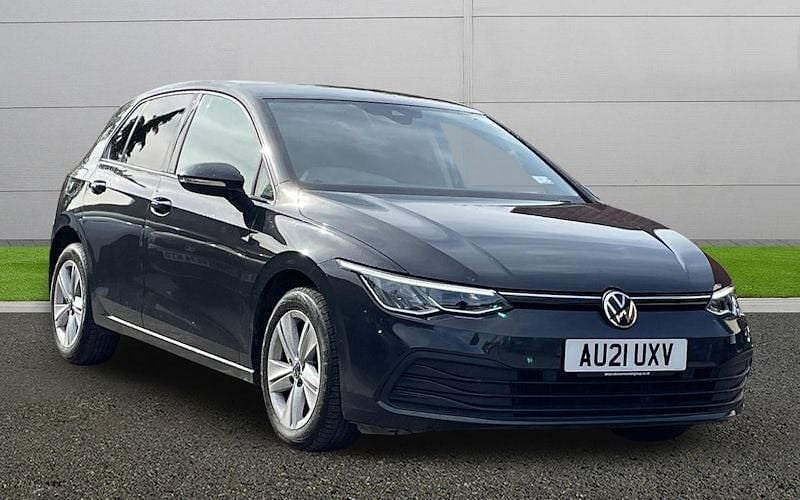 Second-hand VW Golf VIII Life 110 CP (80 kW) 2024 Hatchback