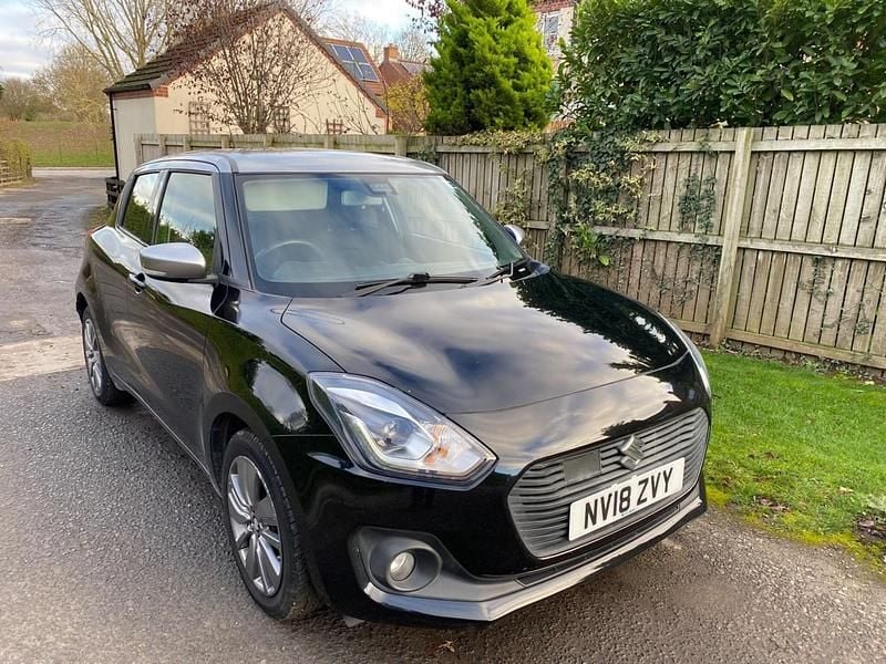 Black/silver Used 2018 Suzuki Swift SZ5 Hatchback | £9,590 (Good price) - Image 1/4