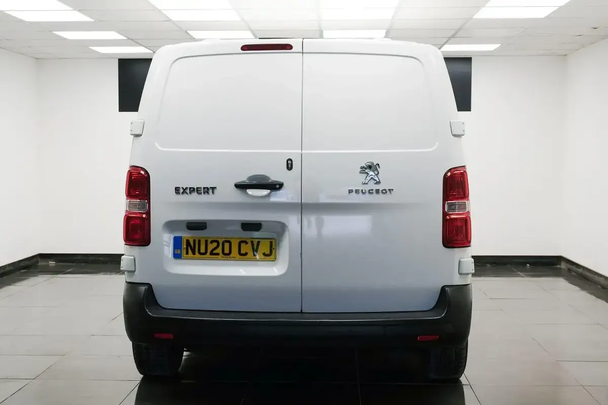 Used Peugeot Expert S 2020 White Van