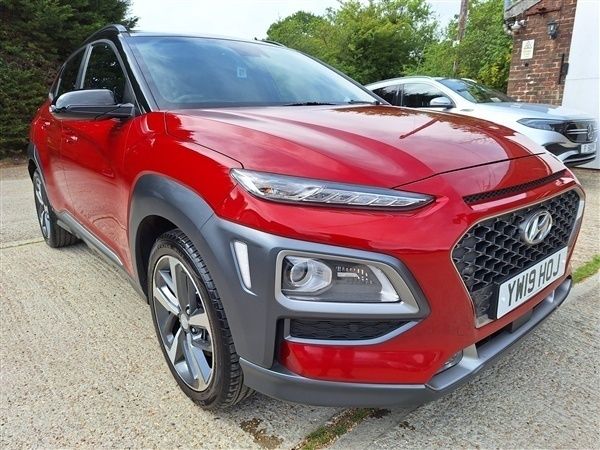 Red Used 2019 Hyundai Kona Premium SUV | £14,595 (Fair price) - Image 1/1
