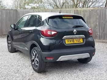 Used Renault Captur Signature 90 HP (66 kW) 2018 Black SUV