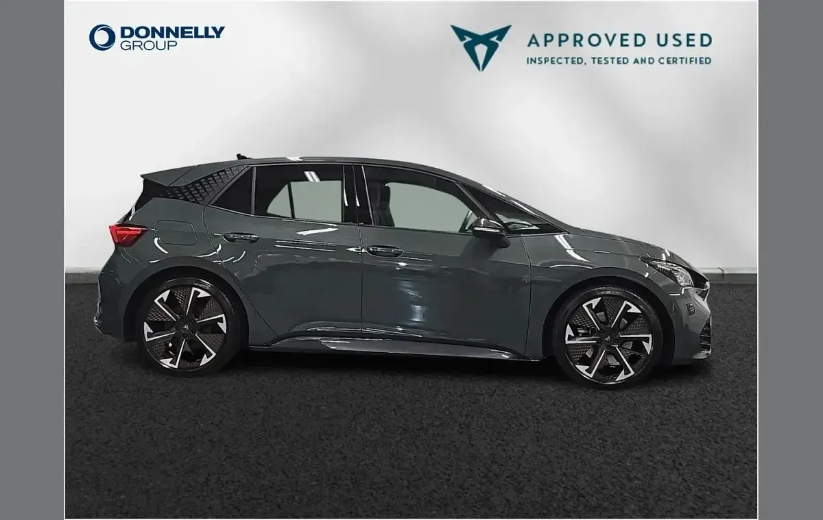 Used Cupra Born e-Boost 239 kW (326 HP) 2026 Green Hatchback
