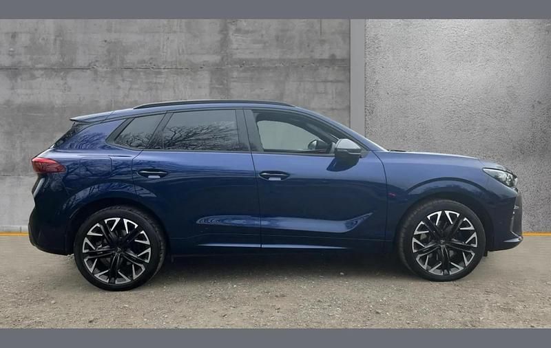 Used Cupra Terramar VZ2 265 HP (194 kW) 2025 Cosmos blue SUV