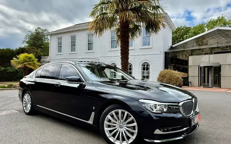 Used BMW 740 Exclusive 326 HP (239 kW) 2019 Sedan