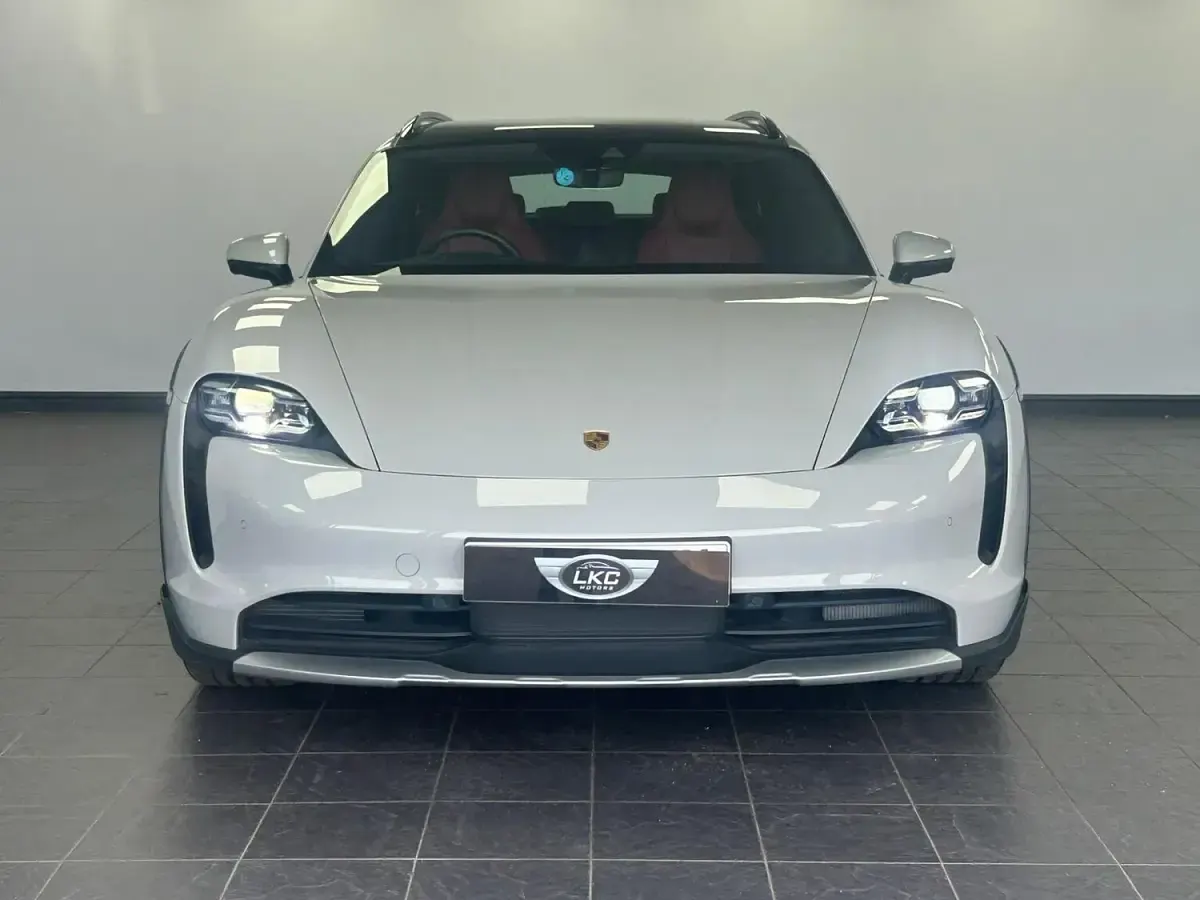 Used Porsche Taycan Cross Turismo 350 kW (476 HP) 2022 Grey Estate