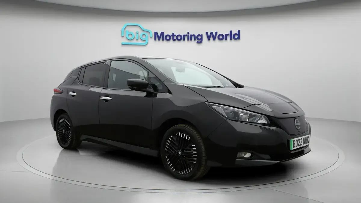 Używany Nissan Leaf N-Connecta 160 kW (218 KM) 2022 Hatchback