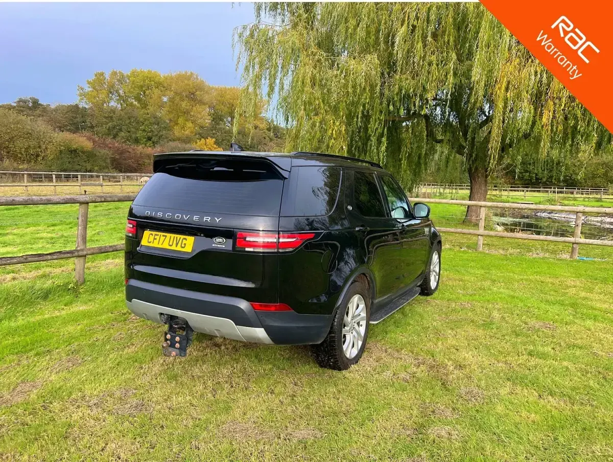 Used Land Rover Discovery 5 HSE 2017 Black SUV