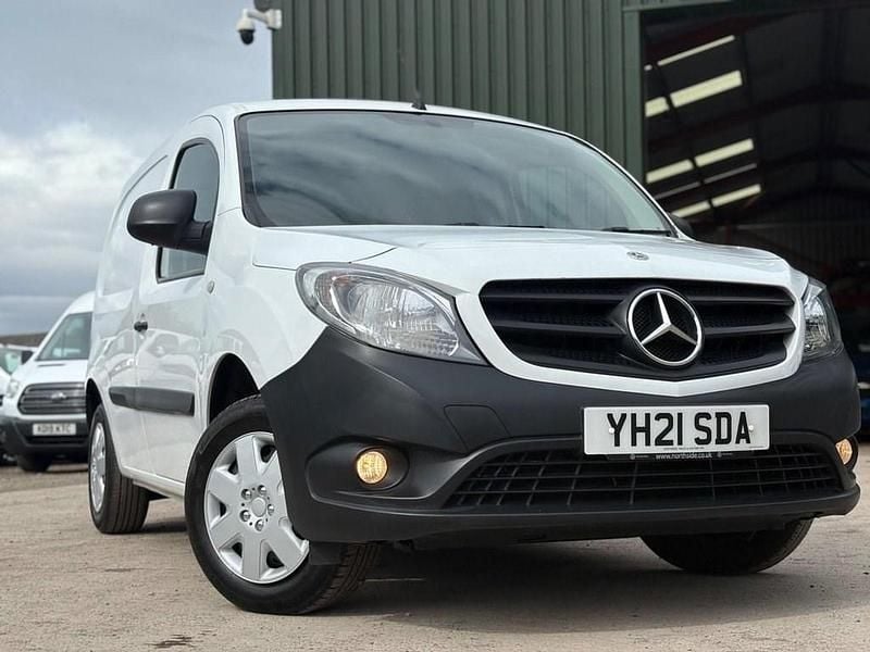 Used Mercedes Citan 109 94 HP (69 kW) 2021 White