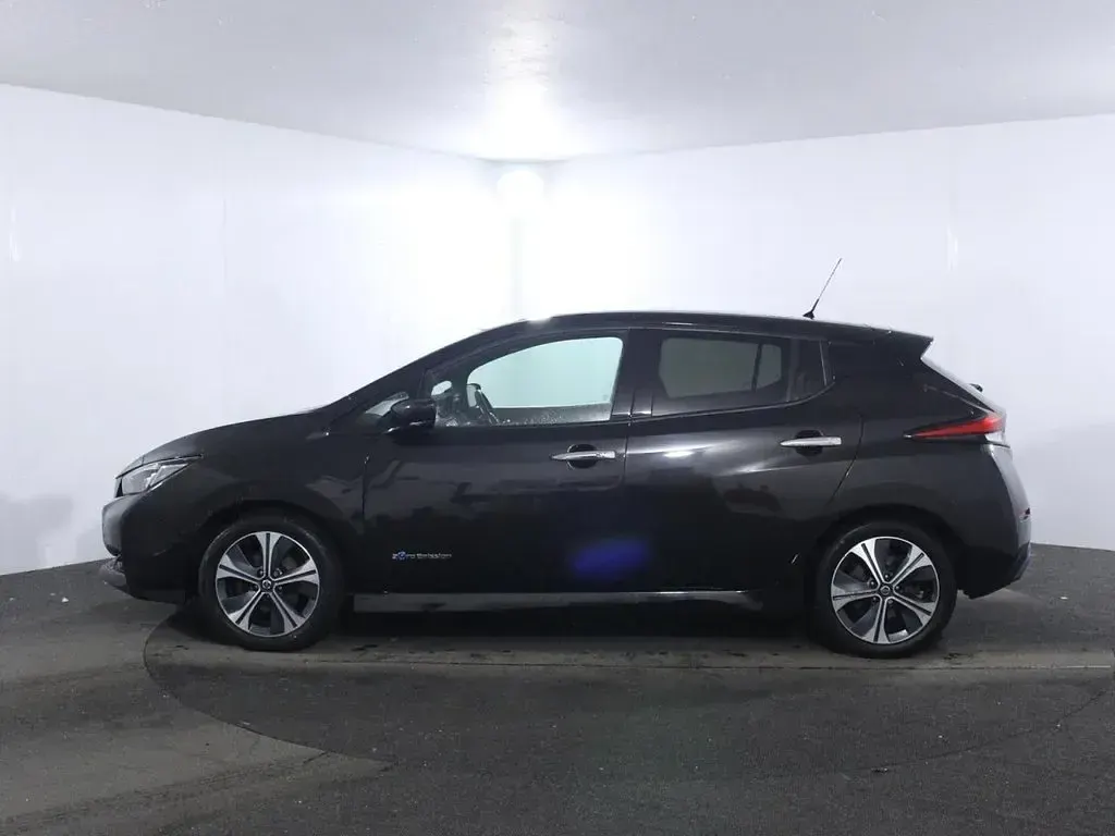 Used Nissan Leaf Tekna 110 kW (150 HP) 2019 Black Hatchback