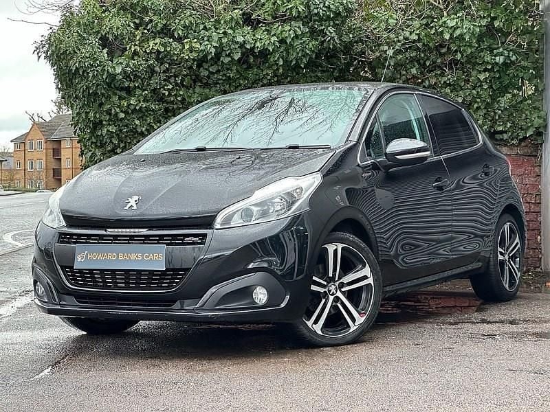 Used Peugeot 208 GT-line 110 HP (80 kW) 2019 Black Hatchback