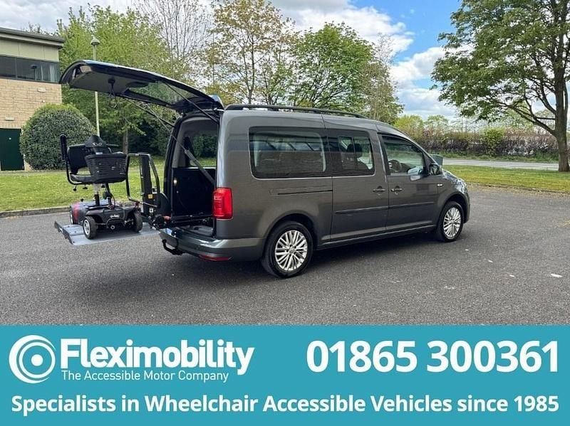 Used VW Caddy Maxi Life 122 HP (89 kW) 2020 Grey MPV