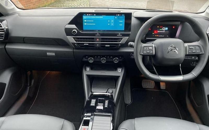 Used Citroën e-C4 100 kW (136 HP) 2024 Grey Hatchback