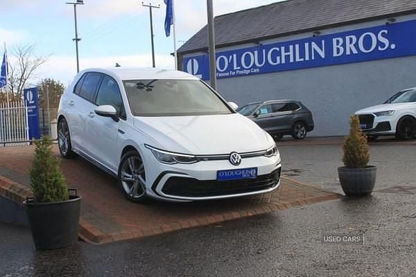 Used VW Golf VIII R-line 130 HP (95 kW) 2022 White Hatchback
