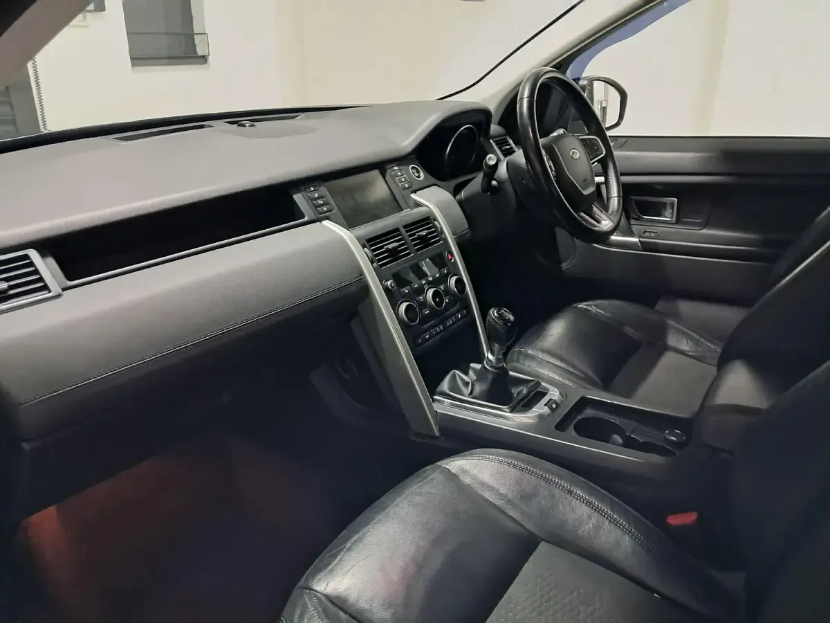 Used Land Rover Discovery Sport SE 2015 White SUV