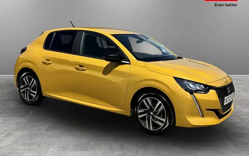 Used Peugeot 208 Active+ 75 HP (55 kW) 2023 Hatchback
