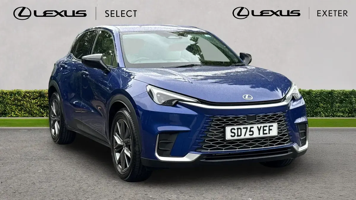 Used Lexus LBX 136 HP (100 kW) 2025 SUV