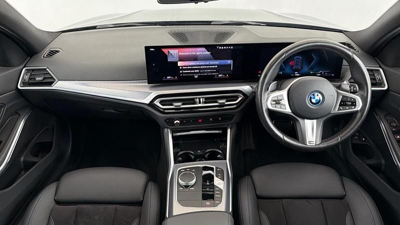 Used BMW 330e M Sport 292 HP (214 kW) 2024 Black Estate